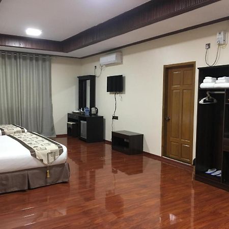 Hotel Yadanar Oo Mandalay Ngoại thất bức ảnh