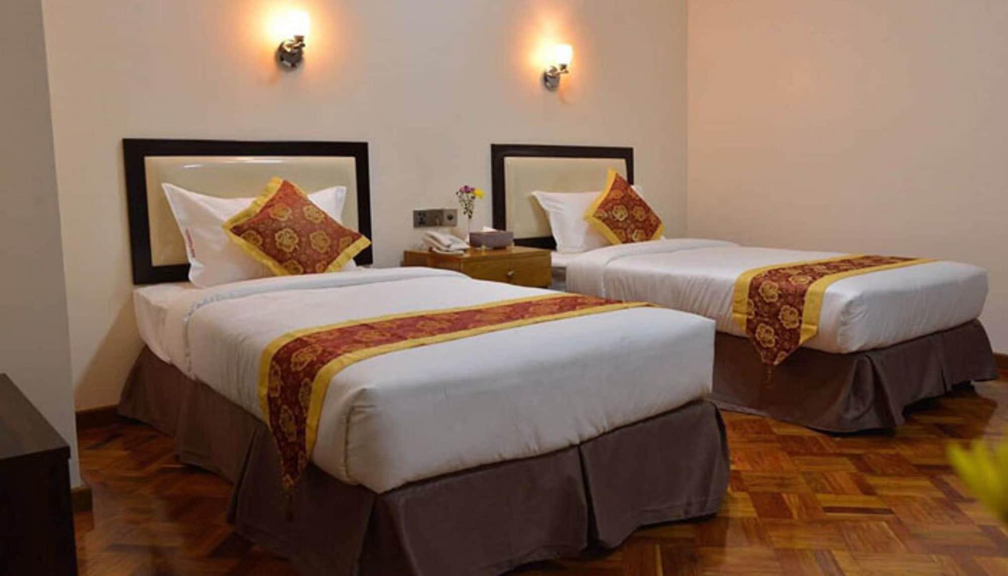 Hotel Yadanar Oo Mandalay Ngoại thất bức ảnh