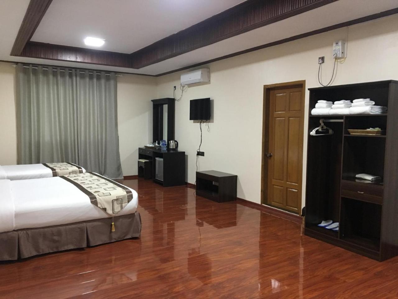 Hotel Yadanar Oo Mandalay Ngoại thất bức ảnh