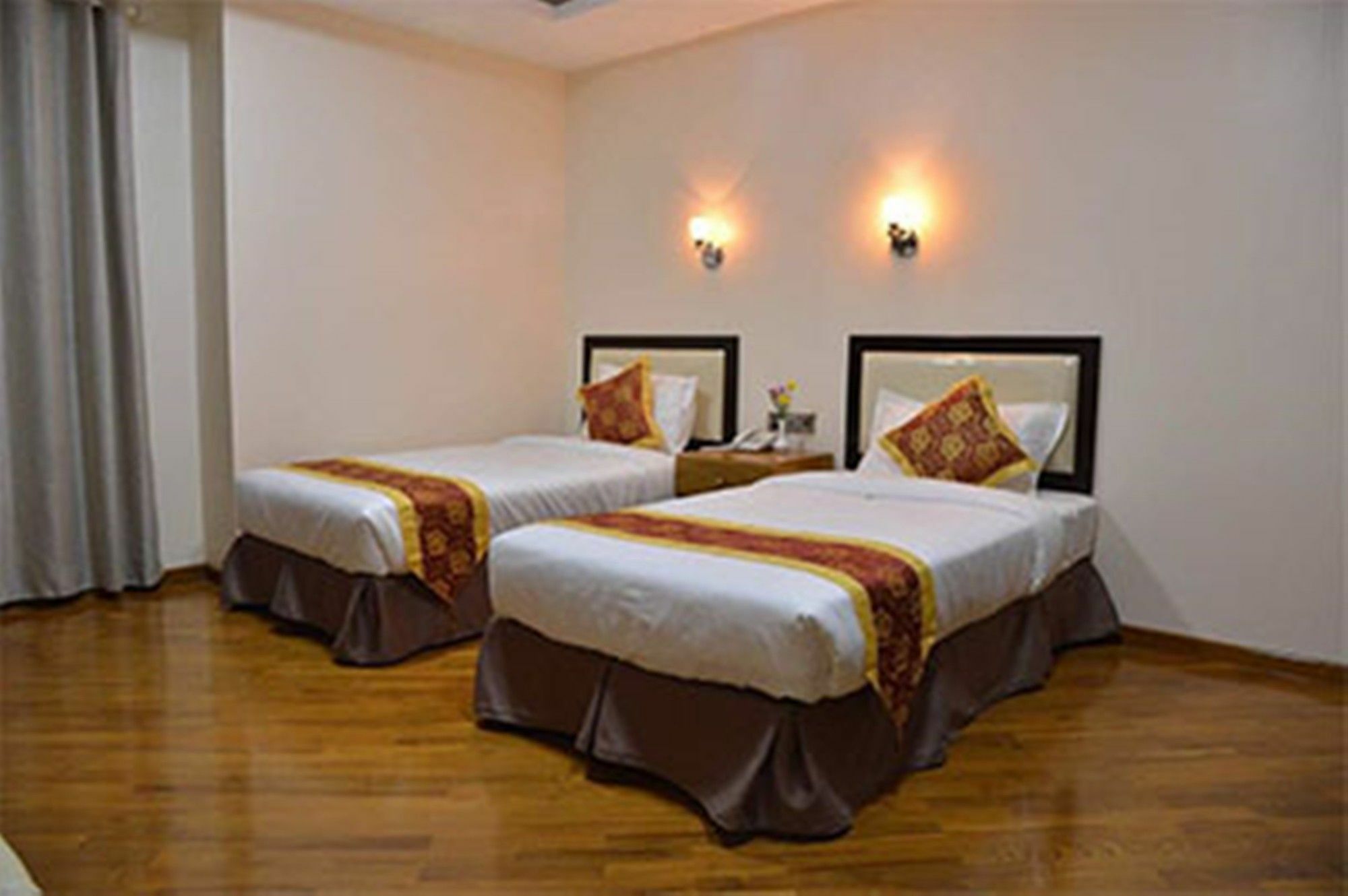 Hotel Yadanar Oo Mandalay Ngoại thất bức ảnh